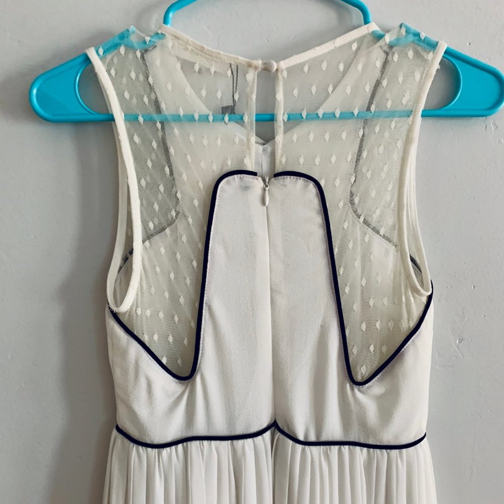 Sold Sugarlips White Pleated Lace A Line Dress - Picture 7 of 12